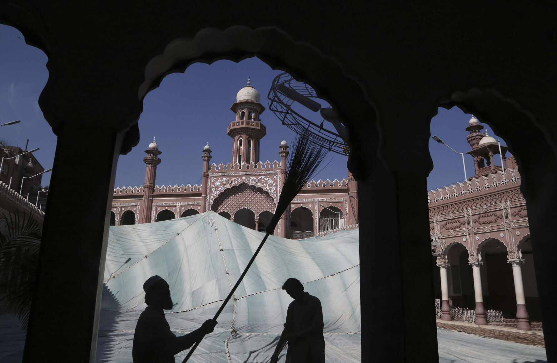 APTOPIX Pakistan Ramadan